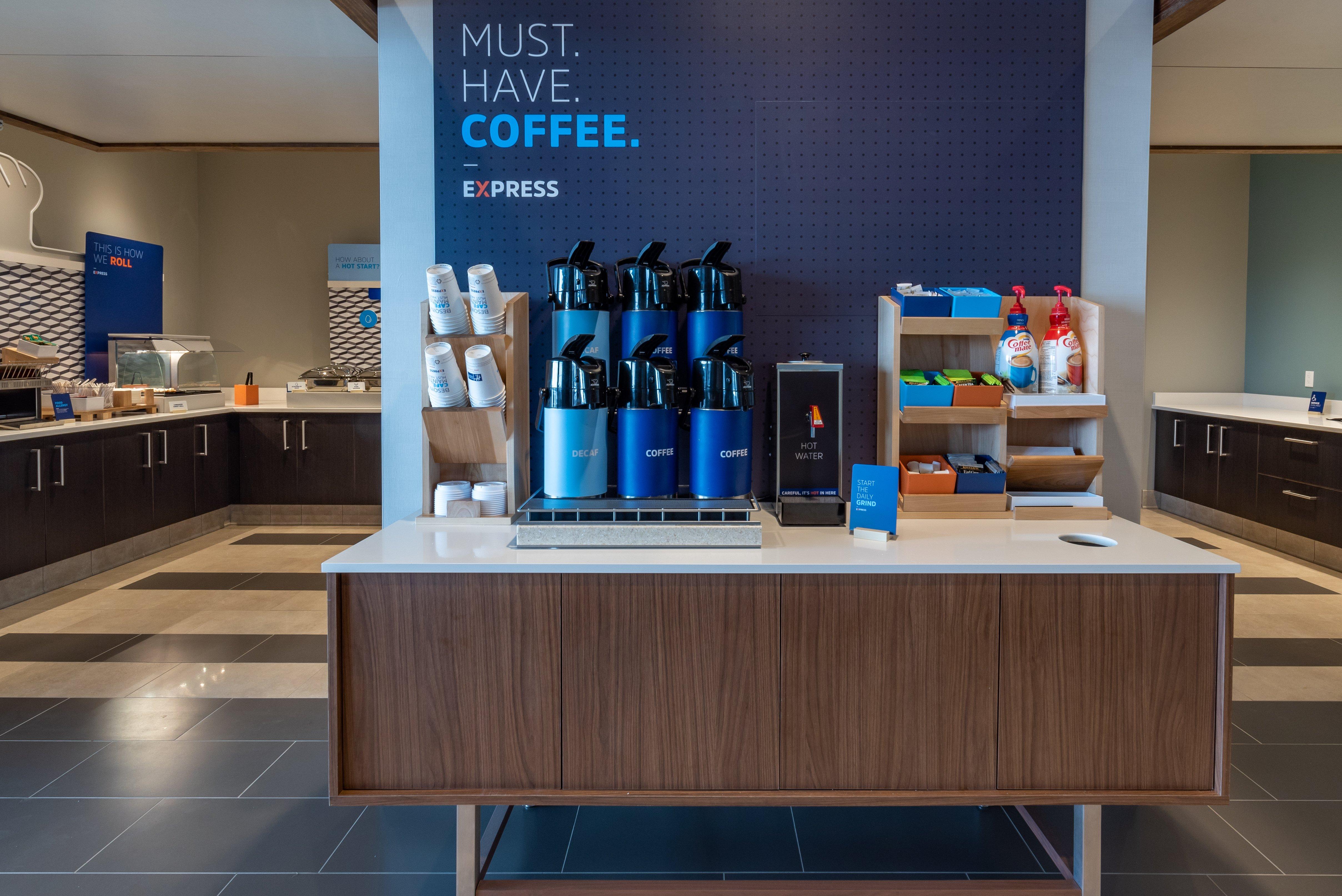 Express & - East - By Ihg Saskatoon