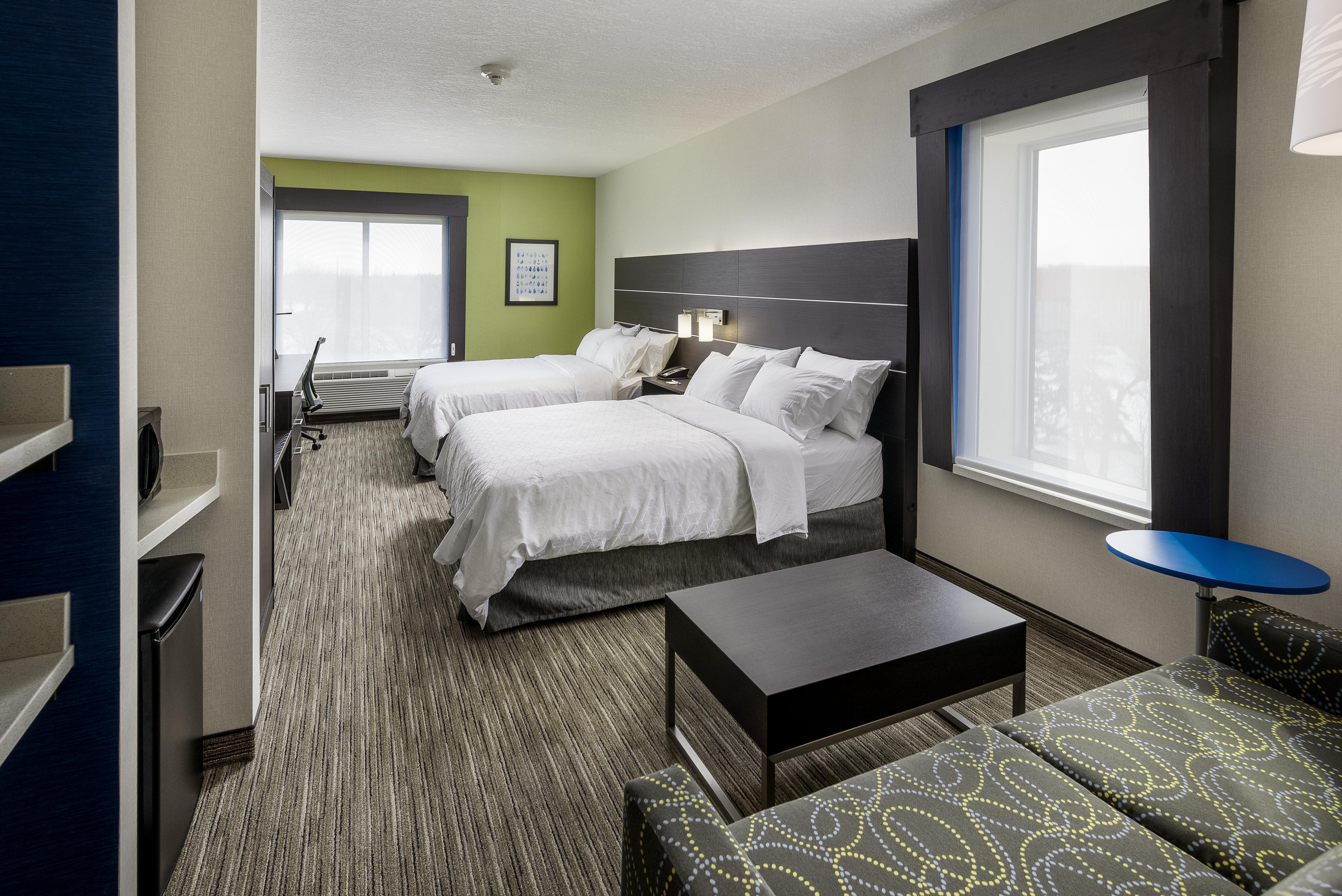 Express & - East - By Ihg Hotel Saskatoon