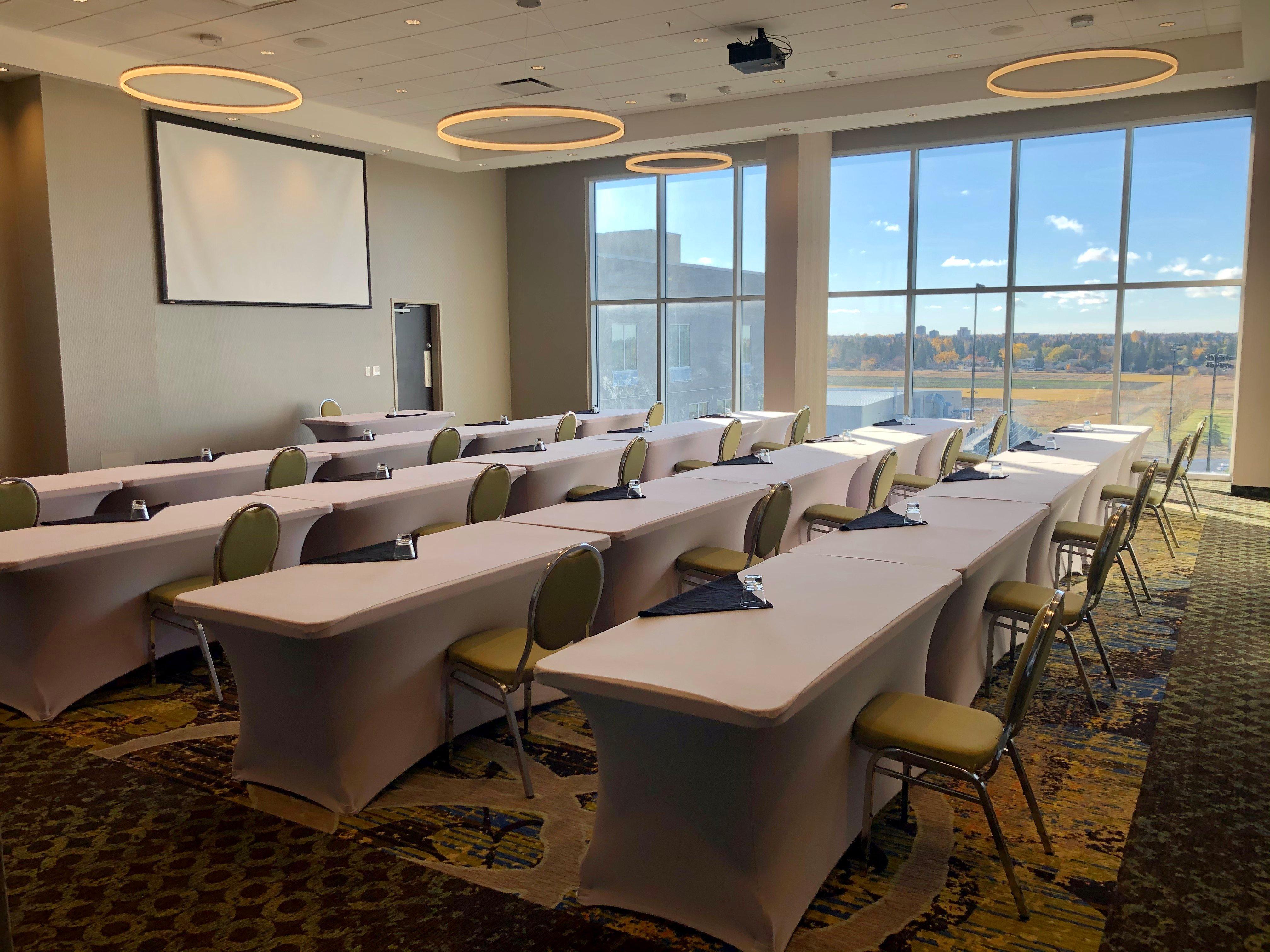 Hotel Express & - East - By Ihg Saskatoon